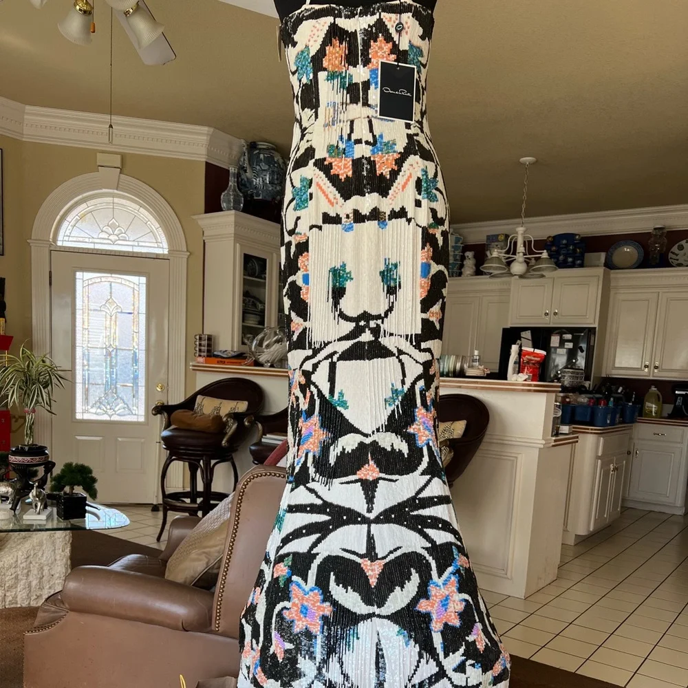 Size 8/10 Oscar Del Renta mirror tribal sequin pailette floor length grown - Picture 1 of 17